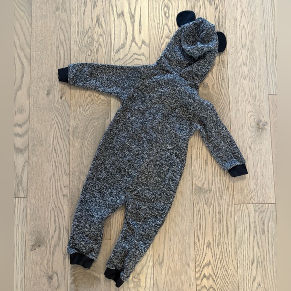 Disney Gray and Red Mickey Mouse Kids Footie - Picture 4 of 4